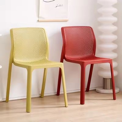 ซื้อ โรงแรม โต๊ะทานข้าว Stackable ที่มีและ OEM สีในราคาถูก การผลิตออนไลน์
